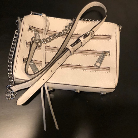 Rebecca Minkoff Handbags - Rebecca Minkoff gray leather cross body bag 💕